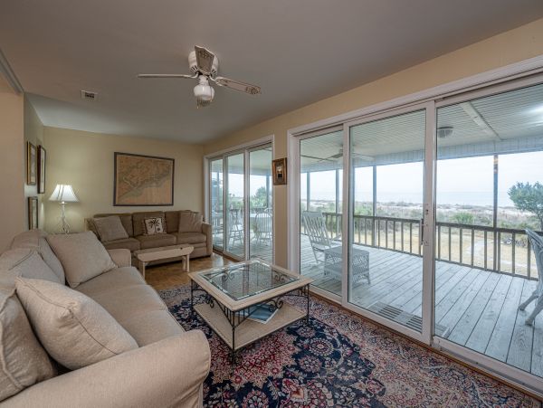 Folly Beach Home 1019384
