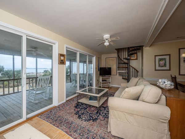 Folly Beach Home 1019384