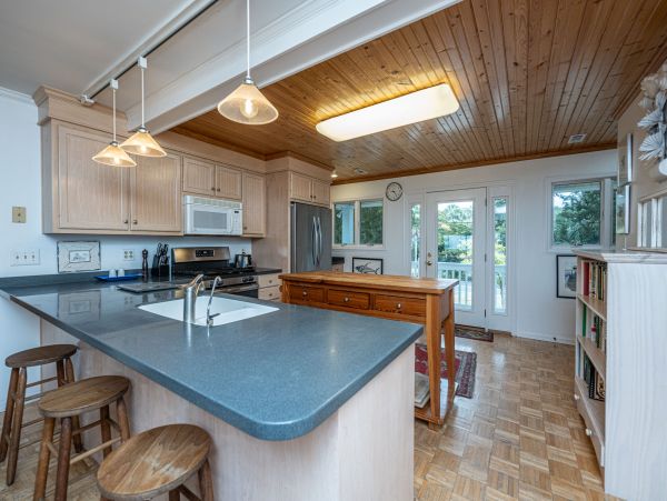 Folly Beach Home 1019384