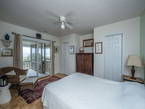 Folly Beach Home 1019384