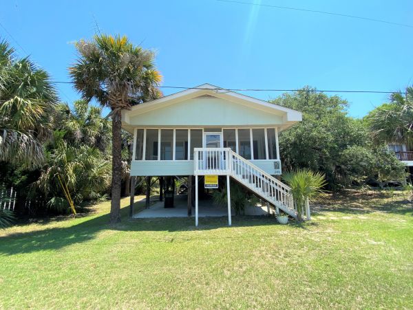 Folly Beach Home 1019390