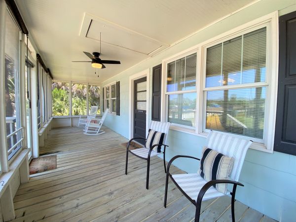 Folly Beach Home 1019390