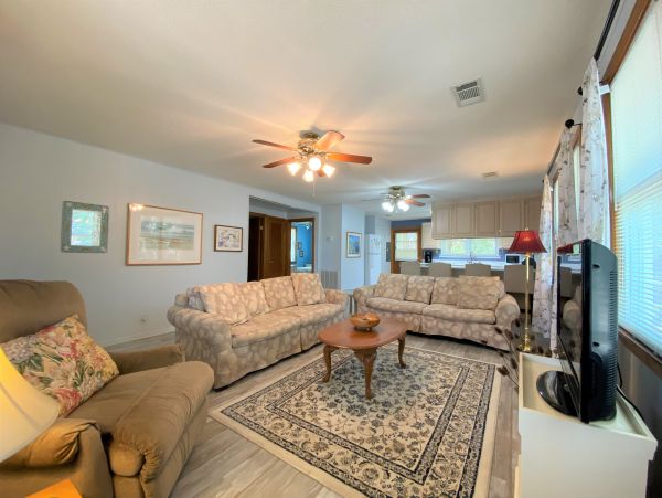 Folly Beach Home 1019390