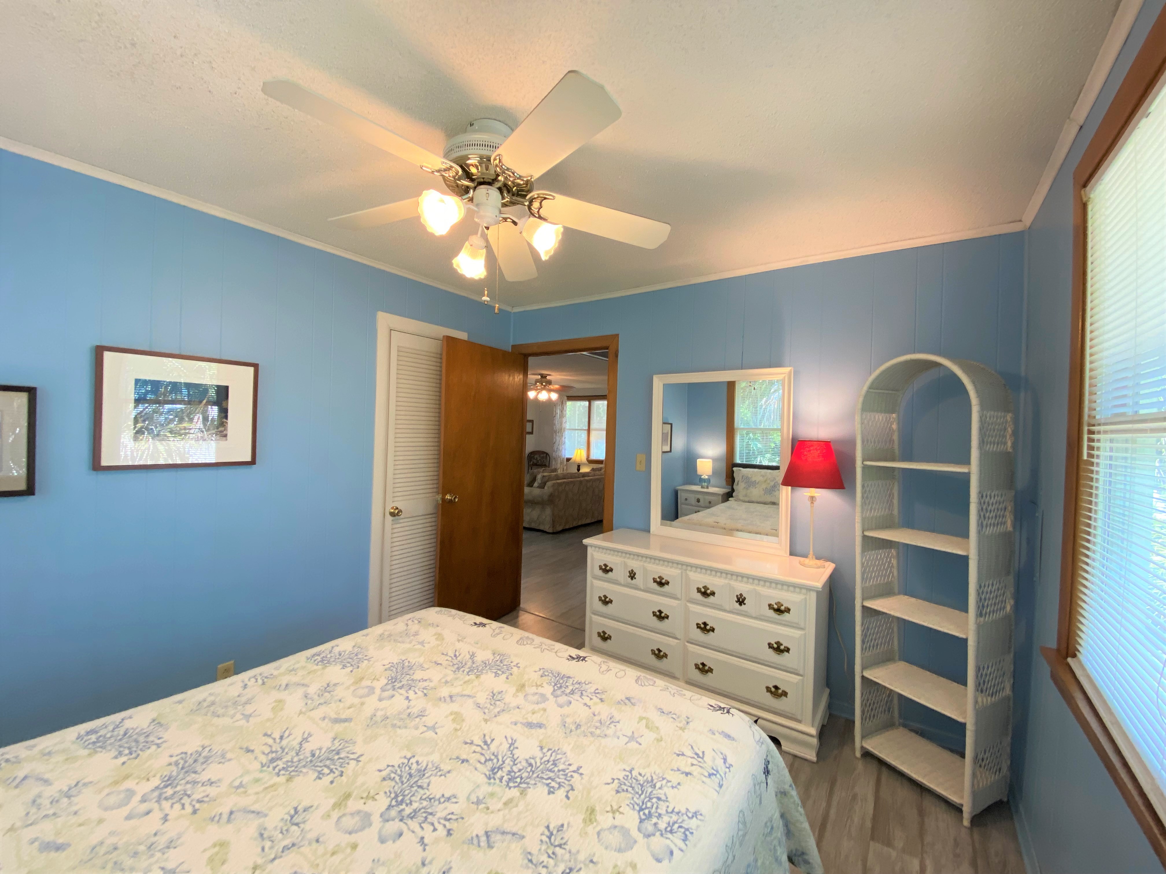 Folly Beach Home 1019390