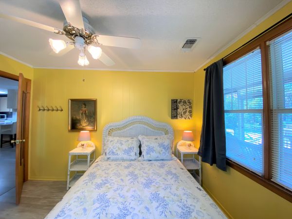 Folly Beach Home 1019390