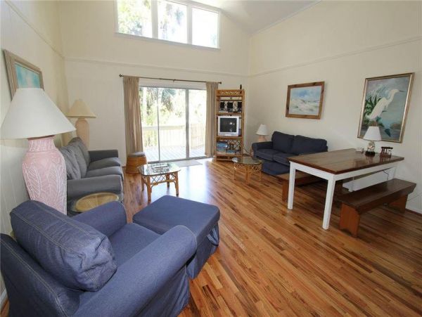 Folly Beach Home 1019391