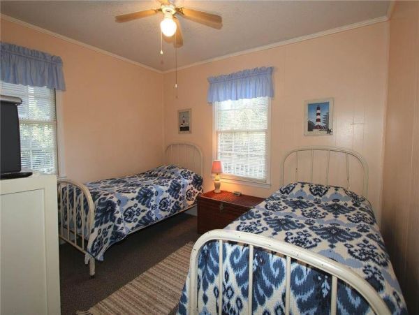 Folly Beach Home 1019391