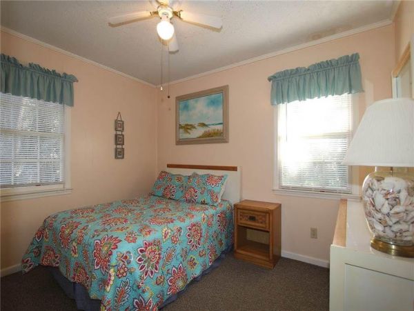 Folly Beach Home 1019391