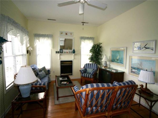 Folly Beach Home 1019393