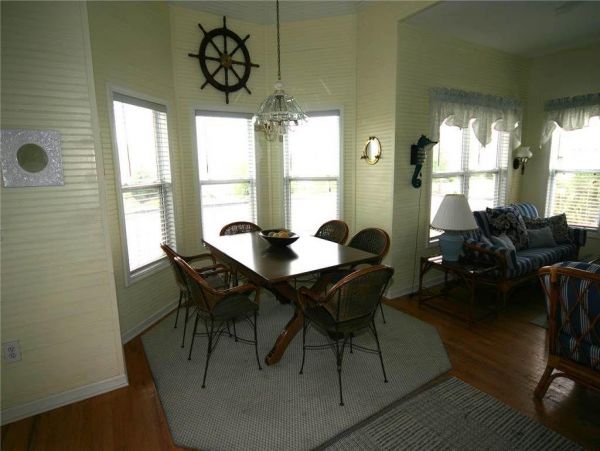 Folly Beach Home 1019393