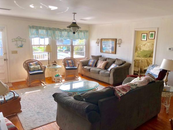 Folly Beach Home 1019395