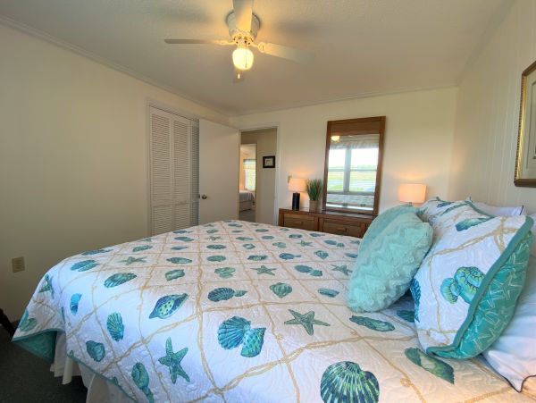 Folly Beach Home 1019396