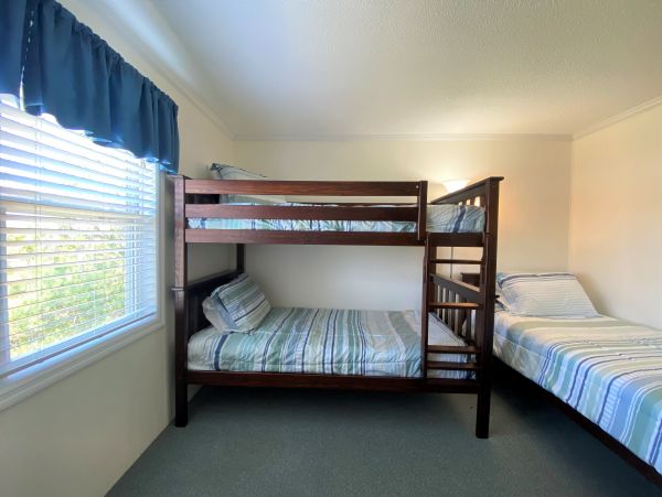 Folly Beach Home 1019396