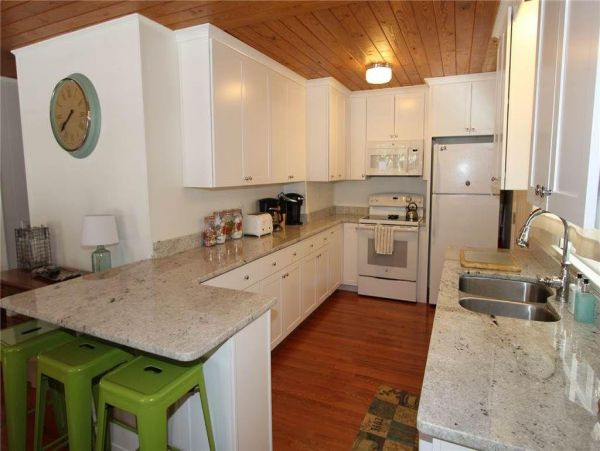 Folly Beach Home 1019399