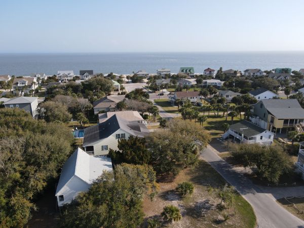 Folly Beach Home 1019400