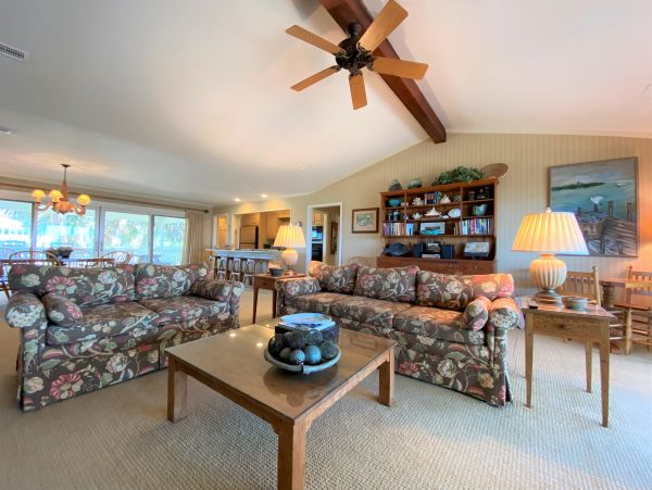Folly Beach Home 1019402