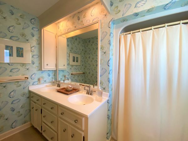 Folly Beach Home 1019402