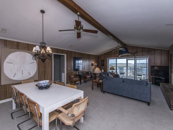 Folly Beach Home 1019403