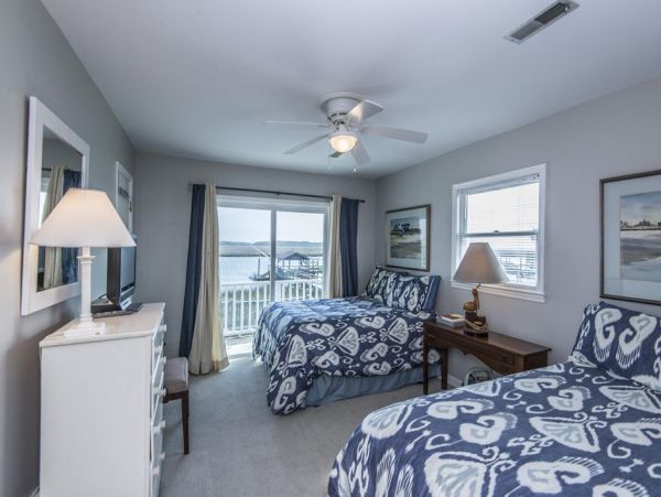 Folly Beach Home 1019403