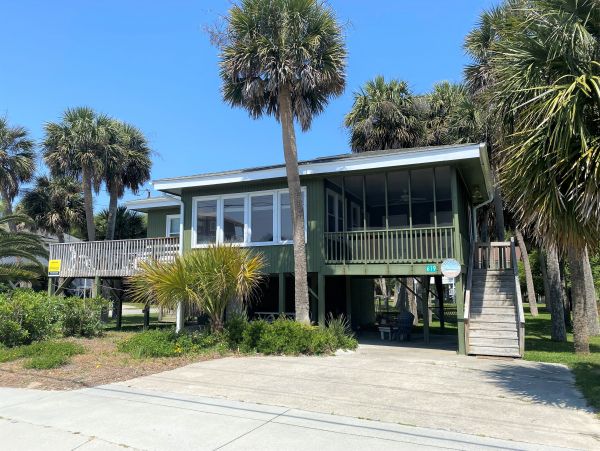 Folly Beach Home 1019404