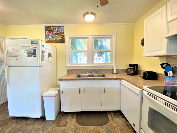Folly Beach Home 1019404