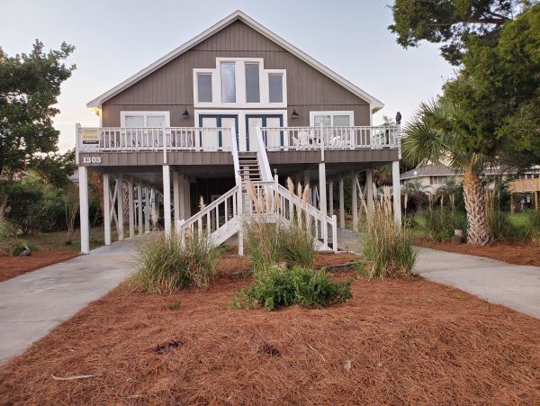 Folly Beach Home 1019405