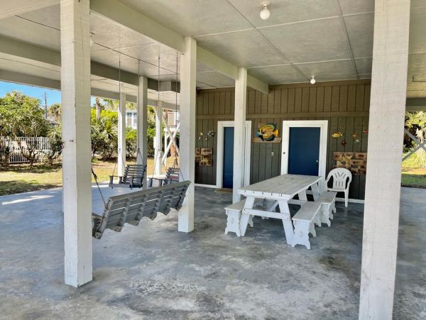 Folly Beach Home 1019405