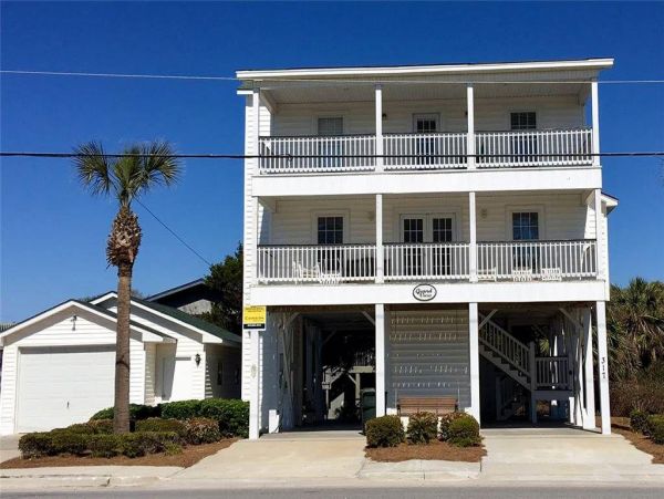 Folly Beach Home 1019406
