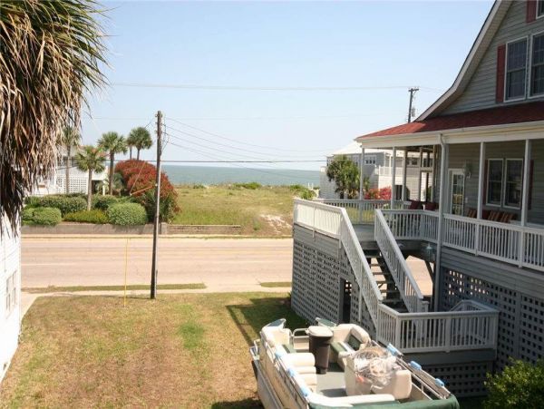 Folly Beach Home 1019407