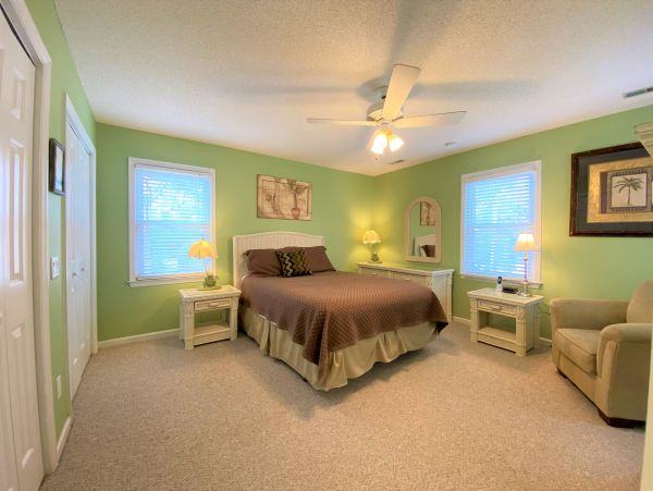 Folly Beach Home 1019410