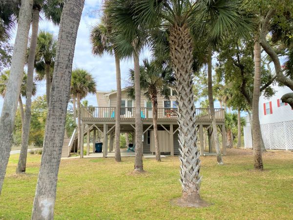 Folly Beach Home 1019410