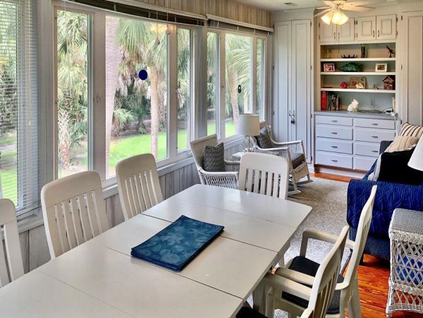 Folly Beach Home 1019411