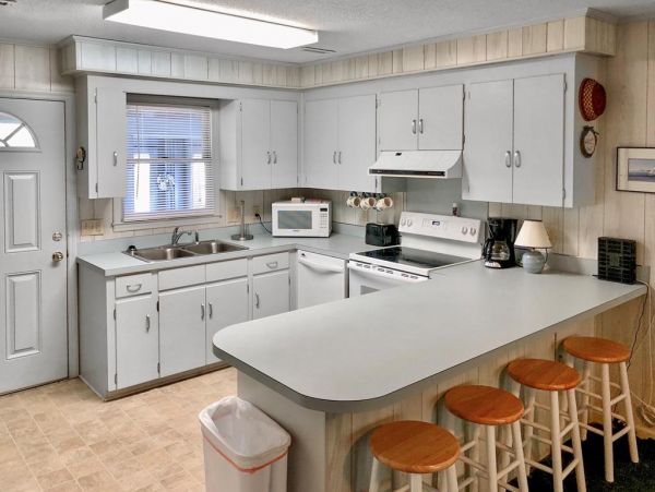 Folly Beach Home 1019411