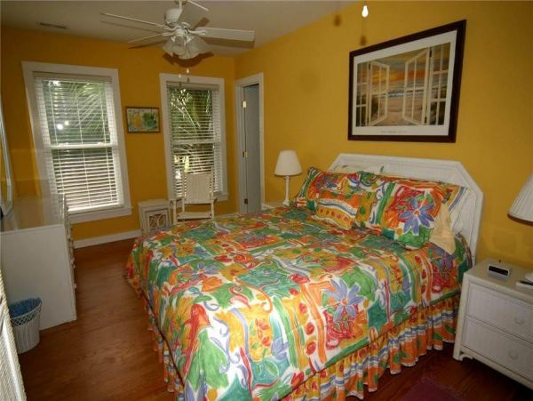 Folly Beach Home 1019413