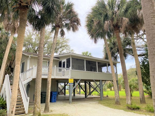 Folly Beach Home 1019414