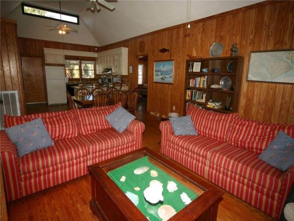 Folly Beach Home 1019415