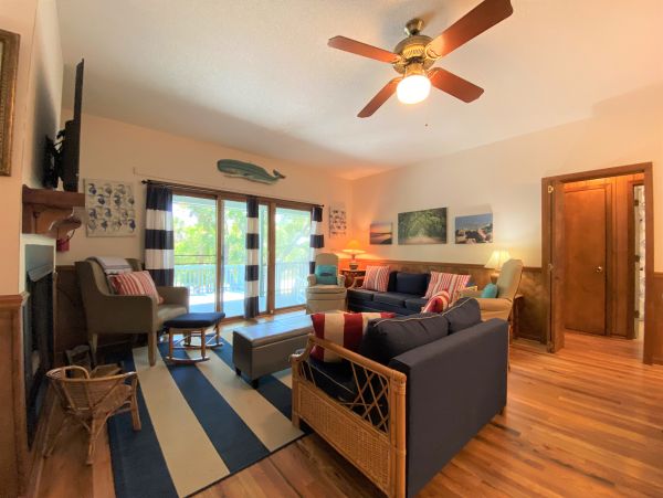 Folly Beach Home 1019418