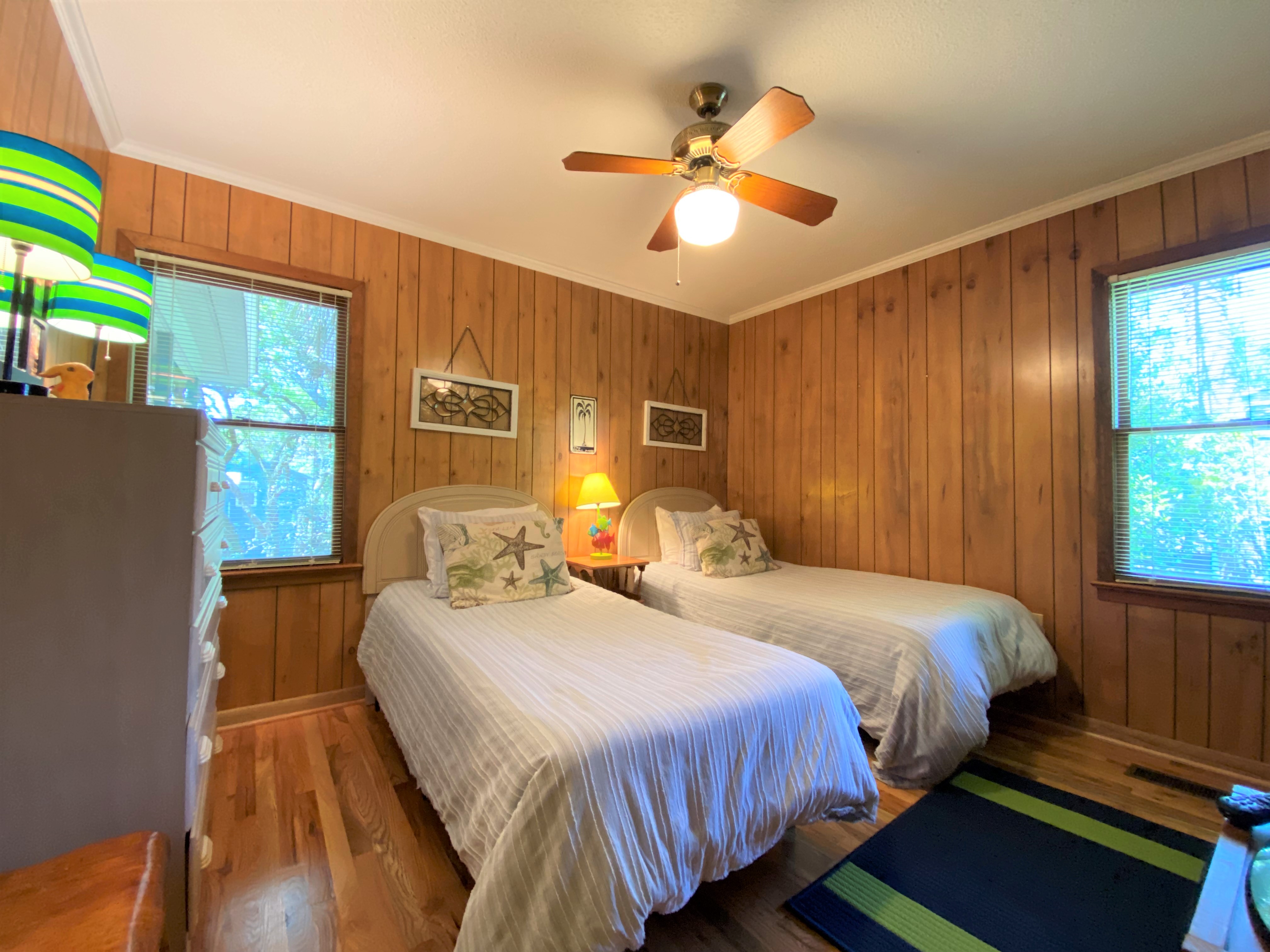 Folly Beach Home 1019418