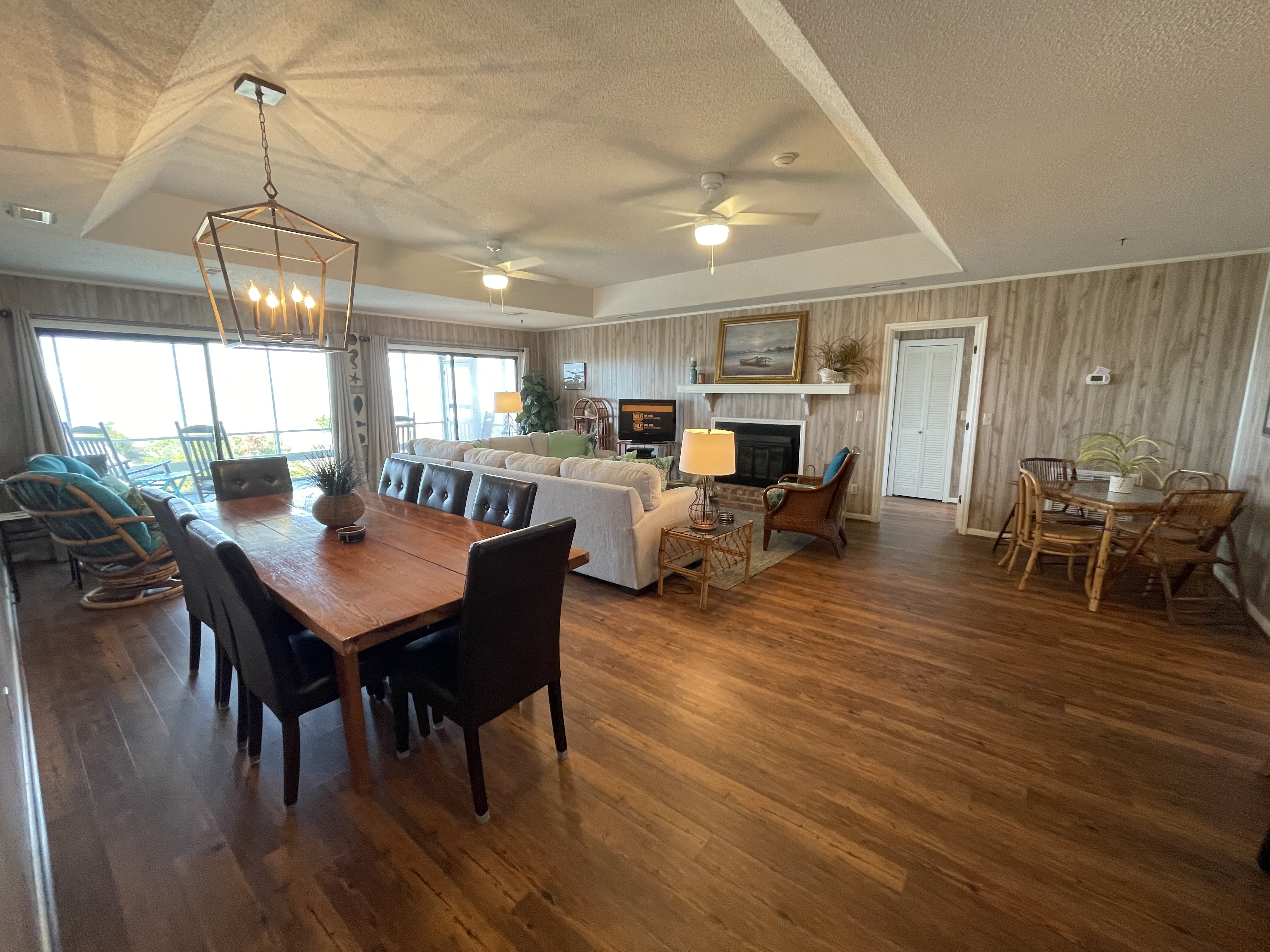 Folly Beach Home 1019420