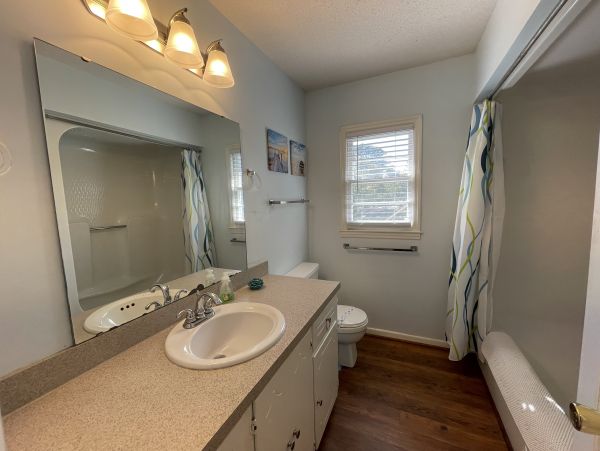 Folly Beach Home 1019420