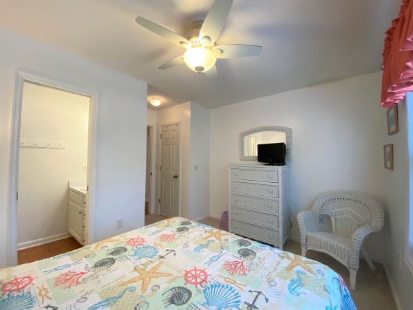 Folly Beach Home 1019424