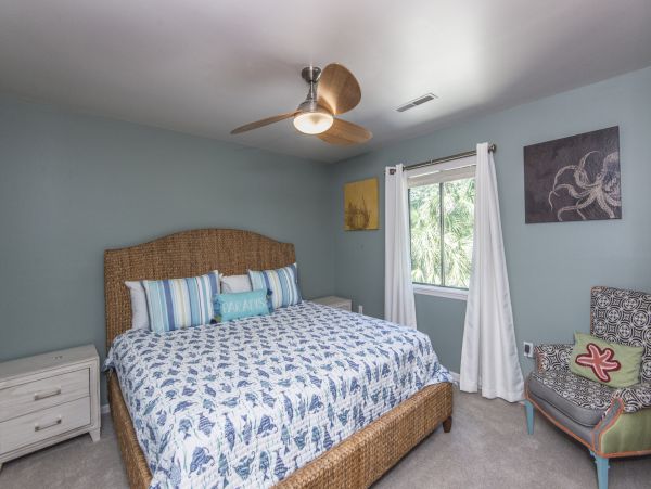 Folly Beach Home 1019426