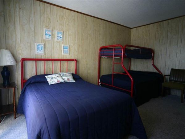 Folly Beach Home 1019433
