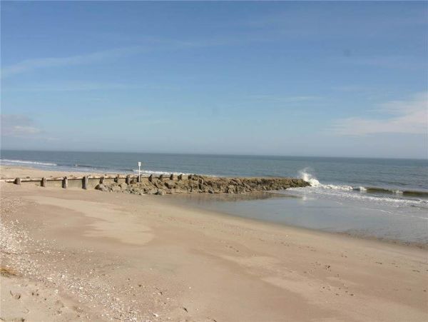 Folly Beach Home 1019433