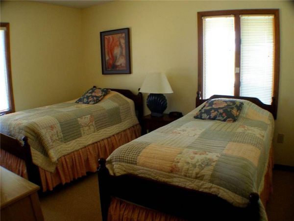 Folly Beach Home 1019435