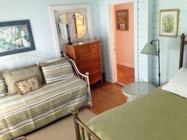 Folly Beach Home 1019438