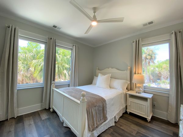 Folly Beach Home 1019439
