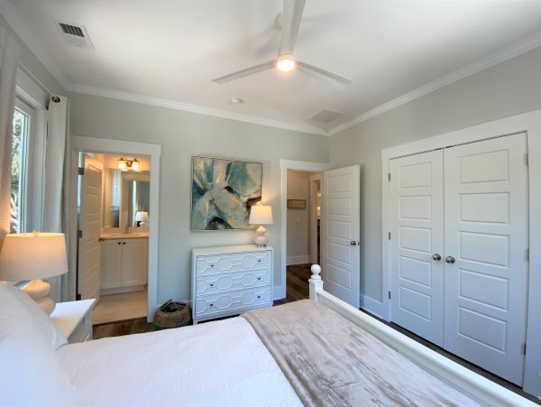 Folly Beach Home 1019439