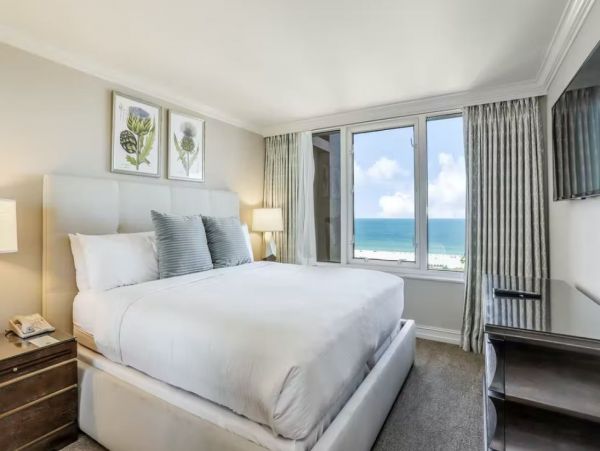 One Bedroom Gulf View Vacation Condo in Marco Island