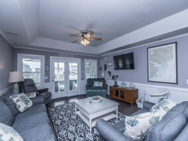 Folly Beach Home 1019444
